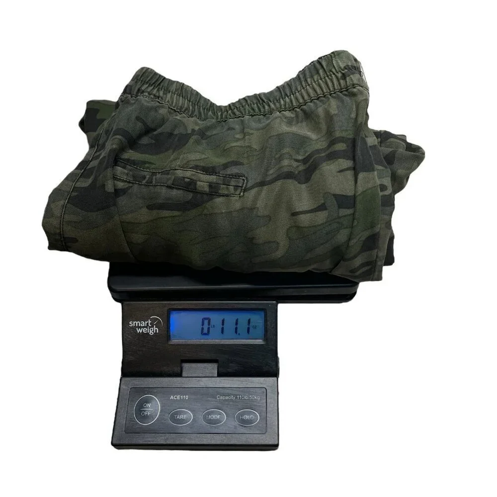Soft Surroundings Camo Pant Size Medium Tencel Zip Pockets Straight Cuff Leg - Picture 6 of 6